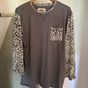 Vans baseball cut t shirt - gray with design - L